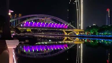 4K夜景河边变色灯光大桥视频的预览图
